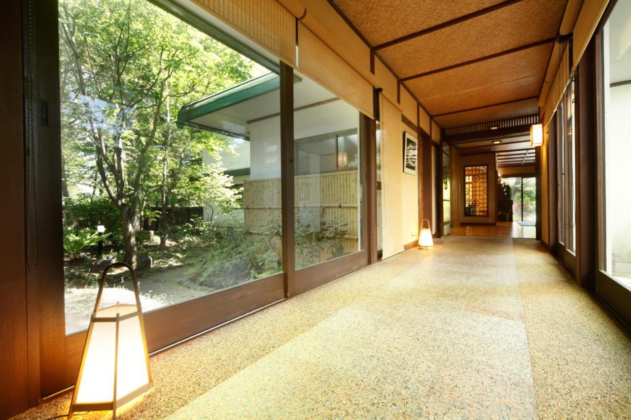 Ele Hotel Onsen Ryokufutei Kusatsu  Bagian luar foto